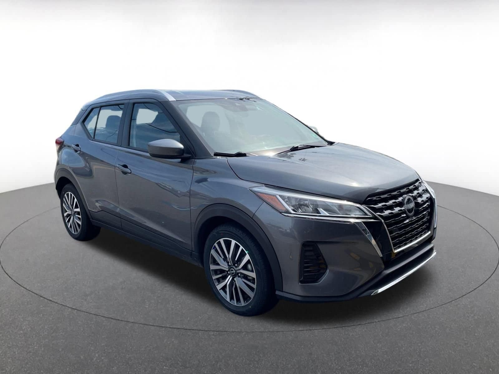 2024 Nissan Kicks