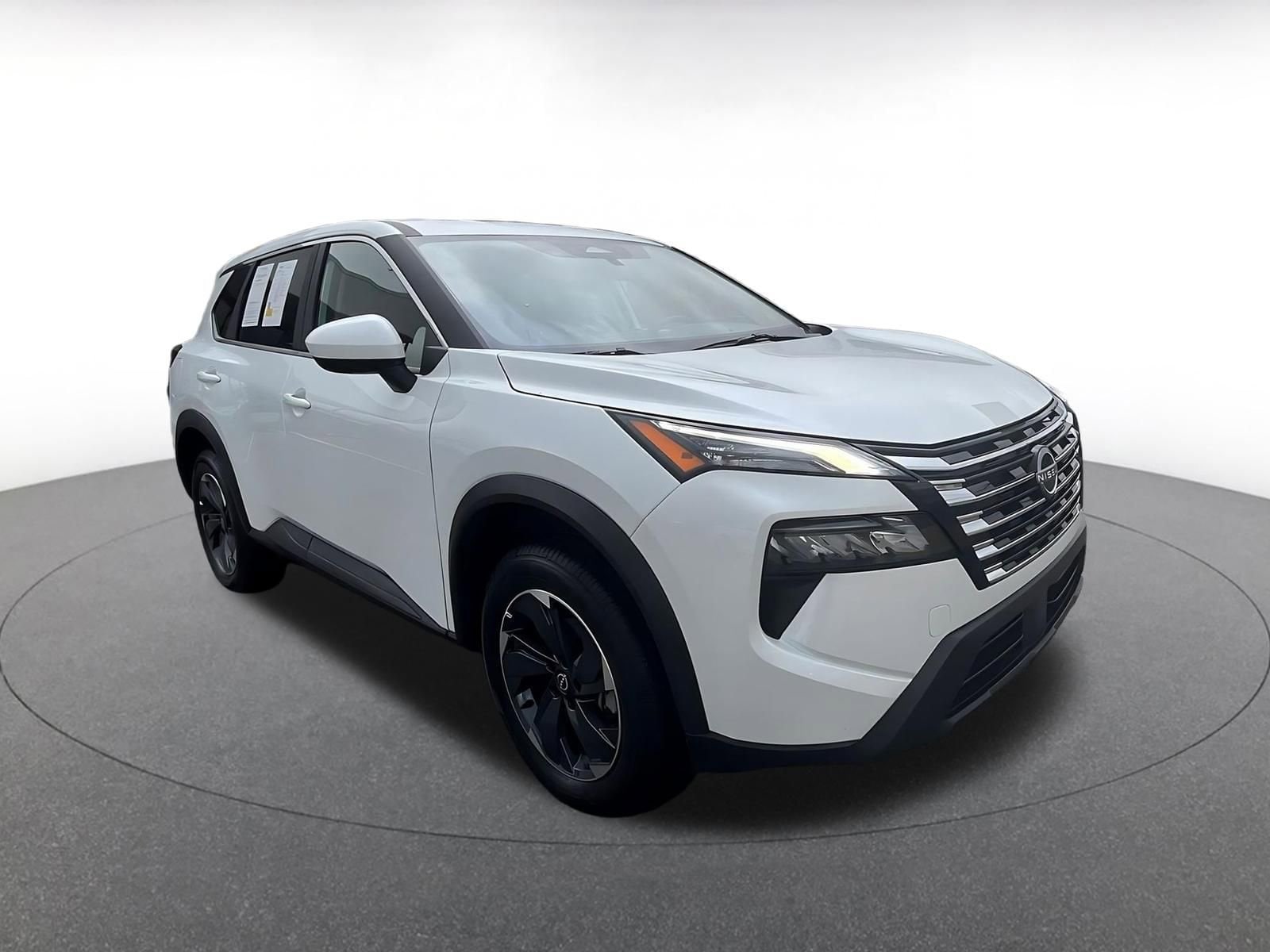 Thumbnail: 2025 Nissan Rogue - 1