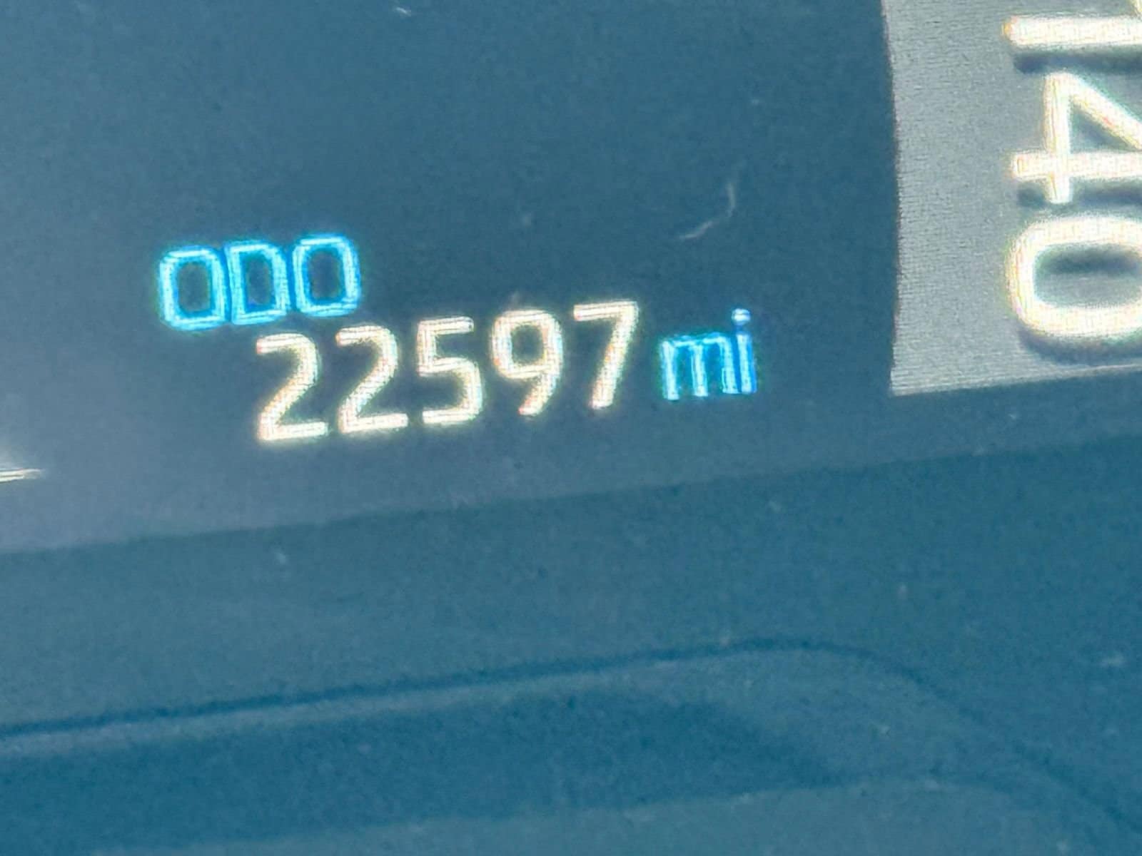 Thumbnail: 2025 Toyota RAV4 - 12