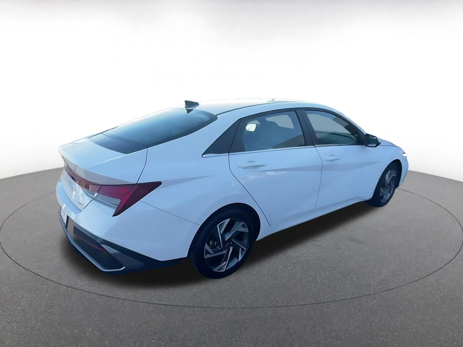 Thumbnail: 2025 Hyundai Elantra - 14