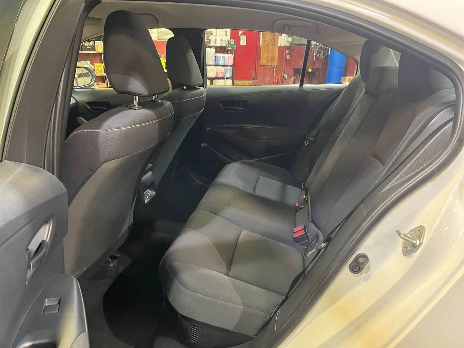 Thumbnail: 2025 Toyota Corolla - 24