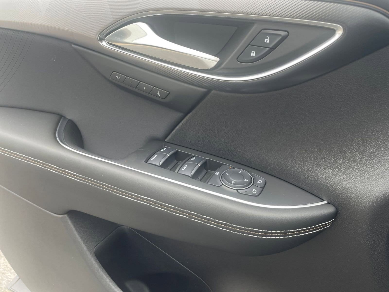 Thumbnail: 2024 Buick Envision - 20