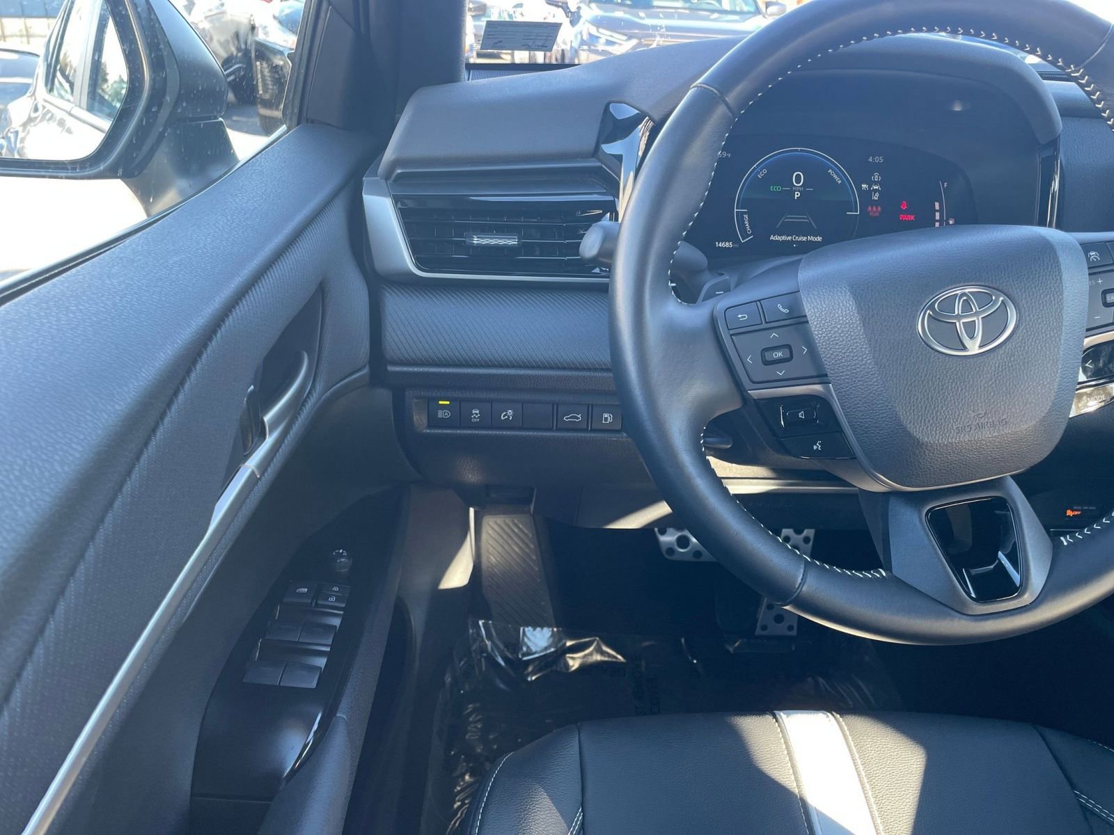 Thumbnail: 2025 Toyota Camry - 34