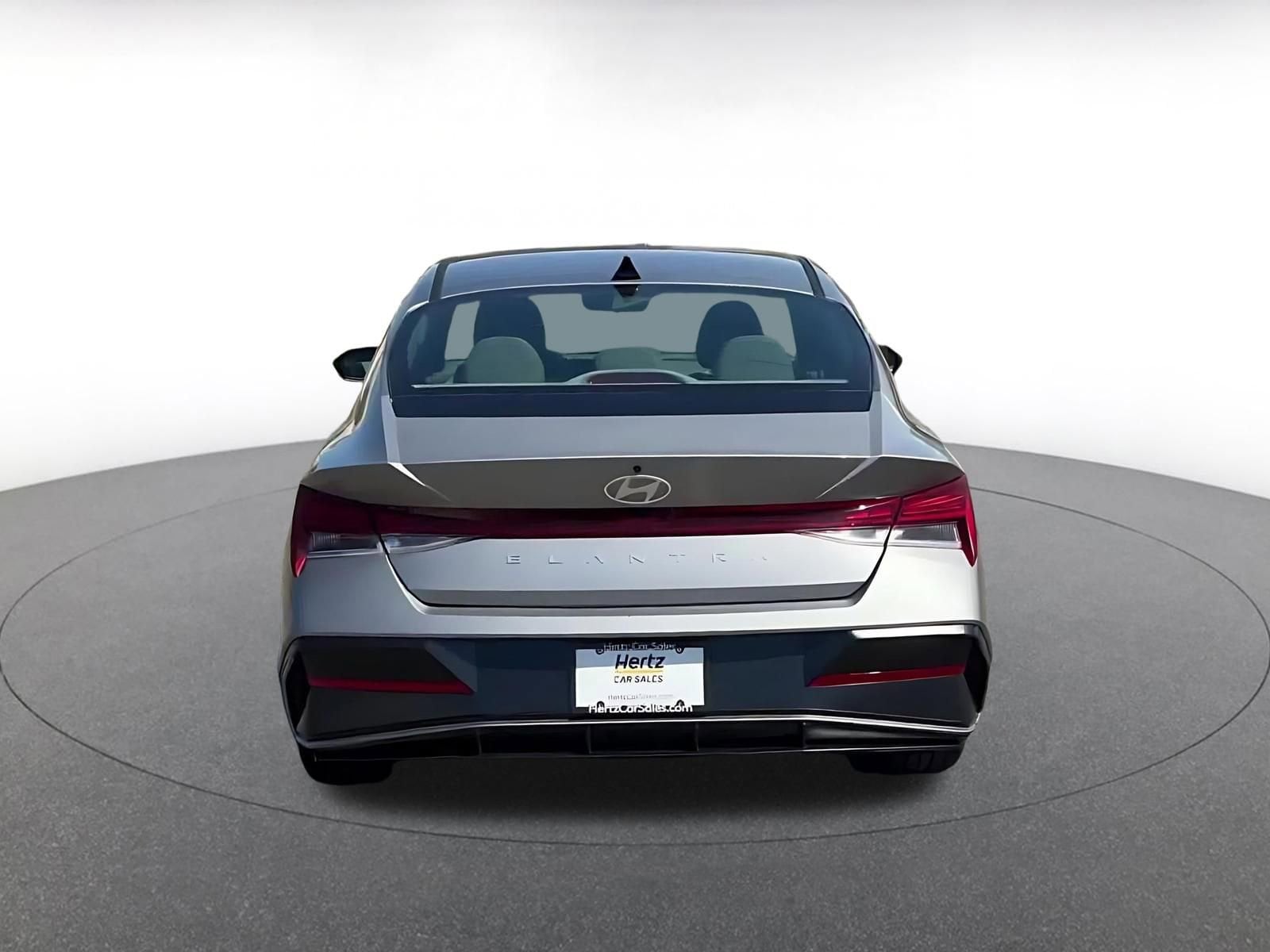 Thumbnail: 2025 Hyundai Elantra - 12