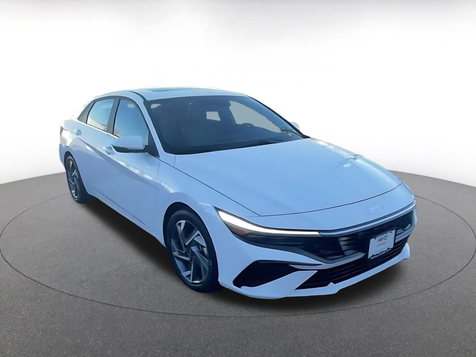 Thumbnail: 2025 Hyundai Elantra - 3