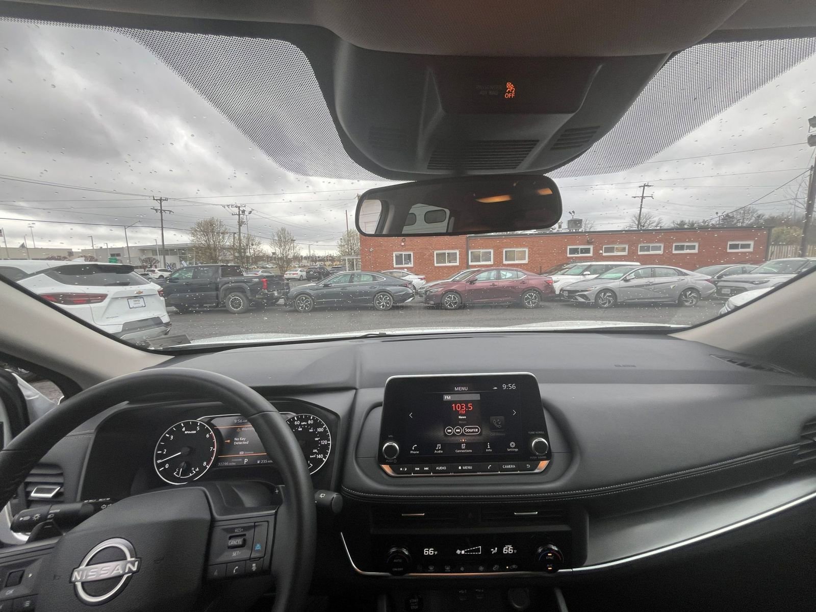 Thumbnail: 2025 Nissan Rogue - 33