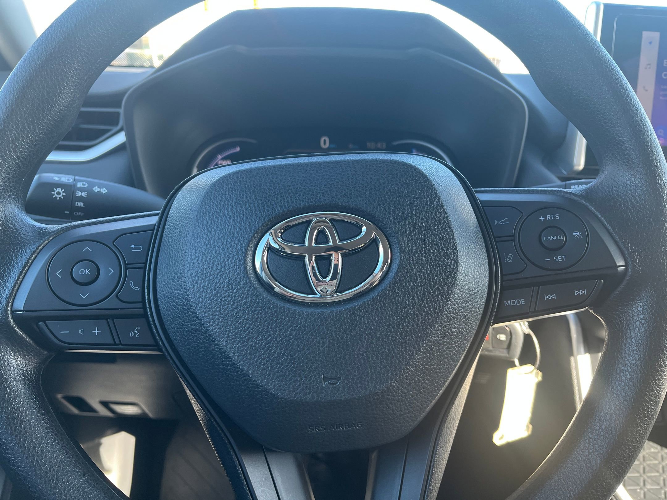 Thumbnail: 2025 Toyota RAV4 - 27