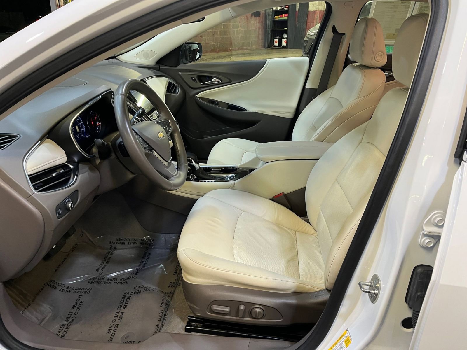 Thumbnail: 2024 Chevrolet Malibu - 29