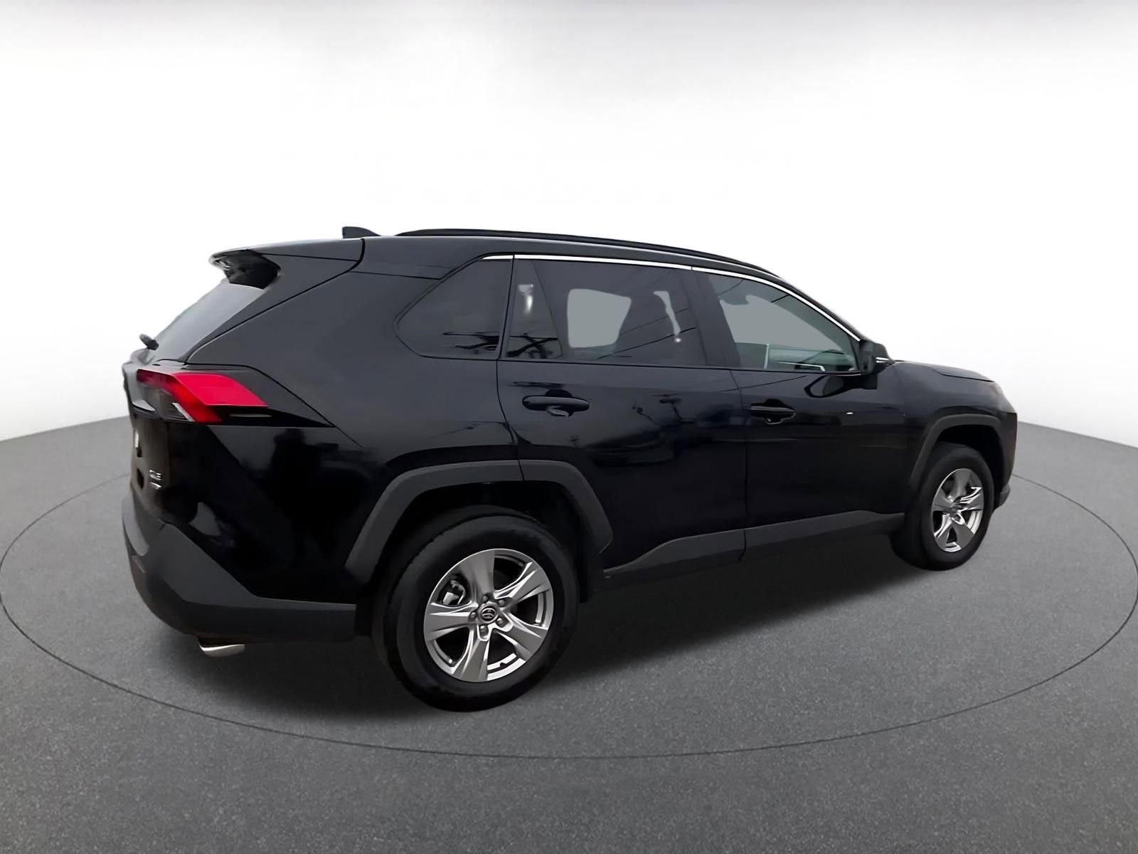 Thumbnail: 2025 Toyota RAV4 - 14