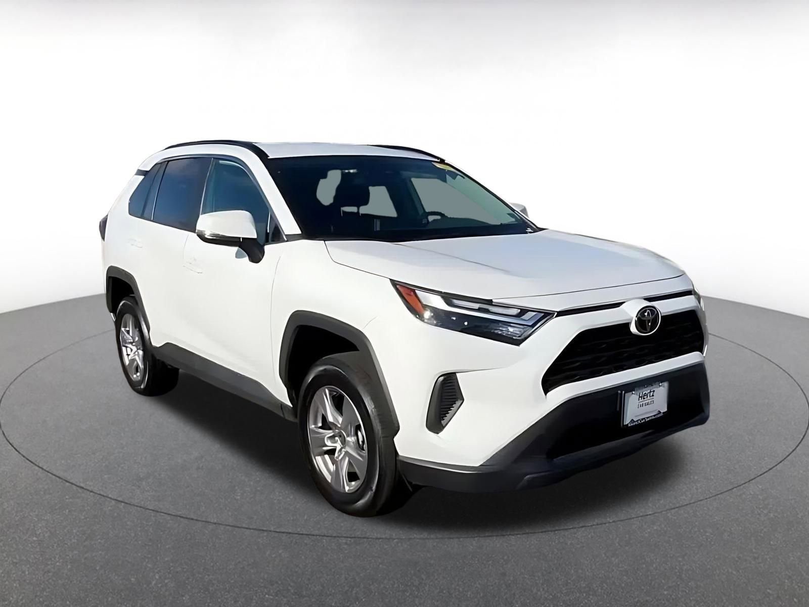 Thumbnail: 2025 Toyota RAV4 - 3