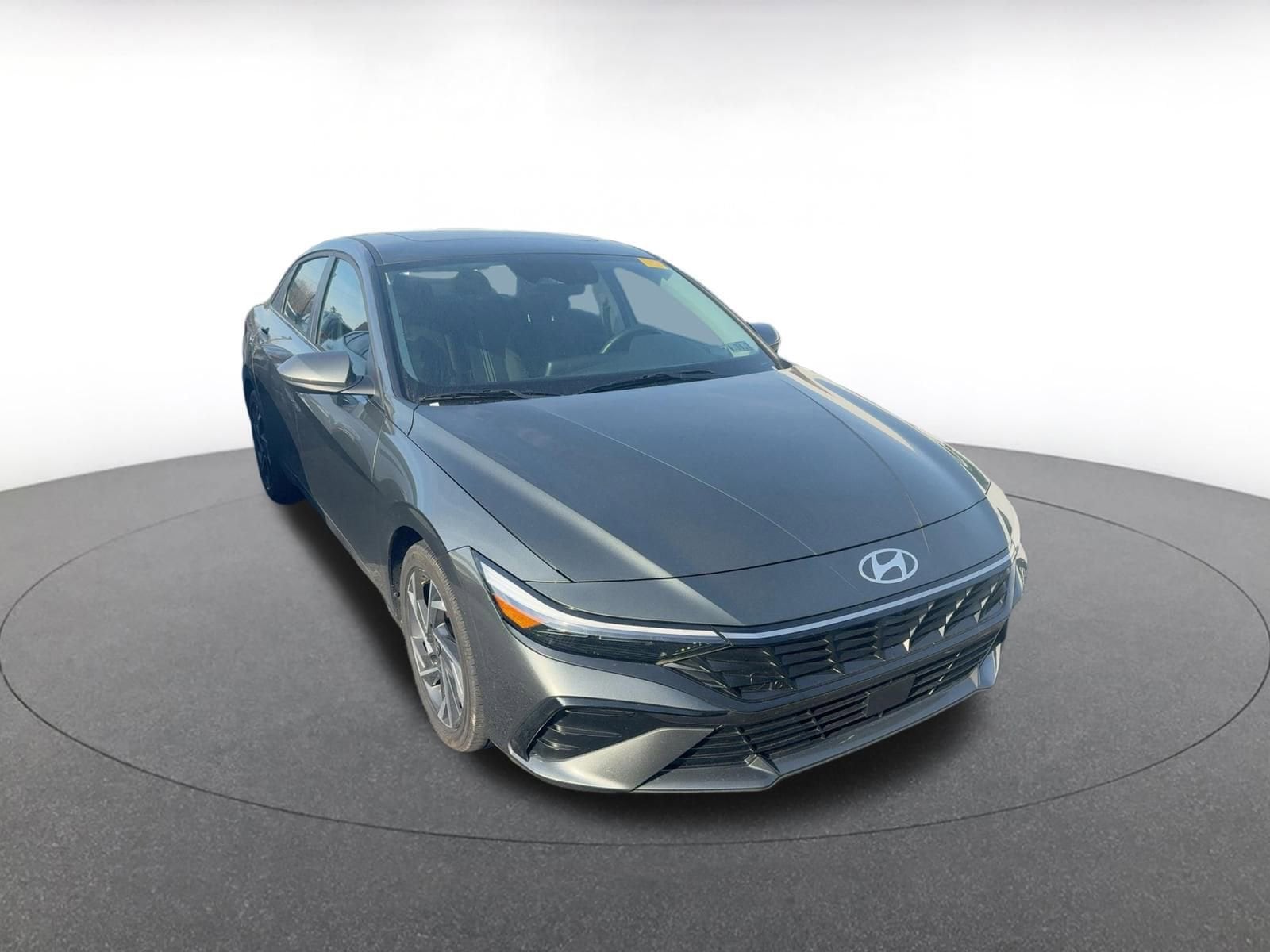 Thumbnail: 2025 Hyundai Elantra - 1