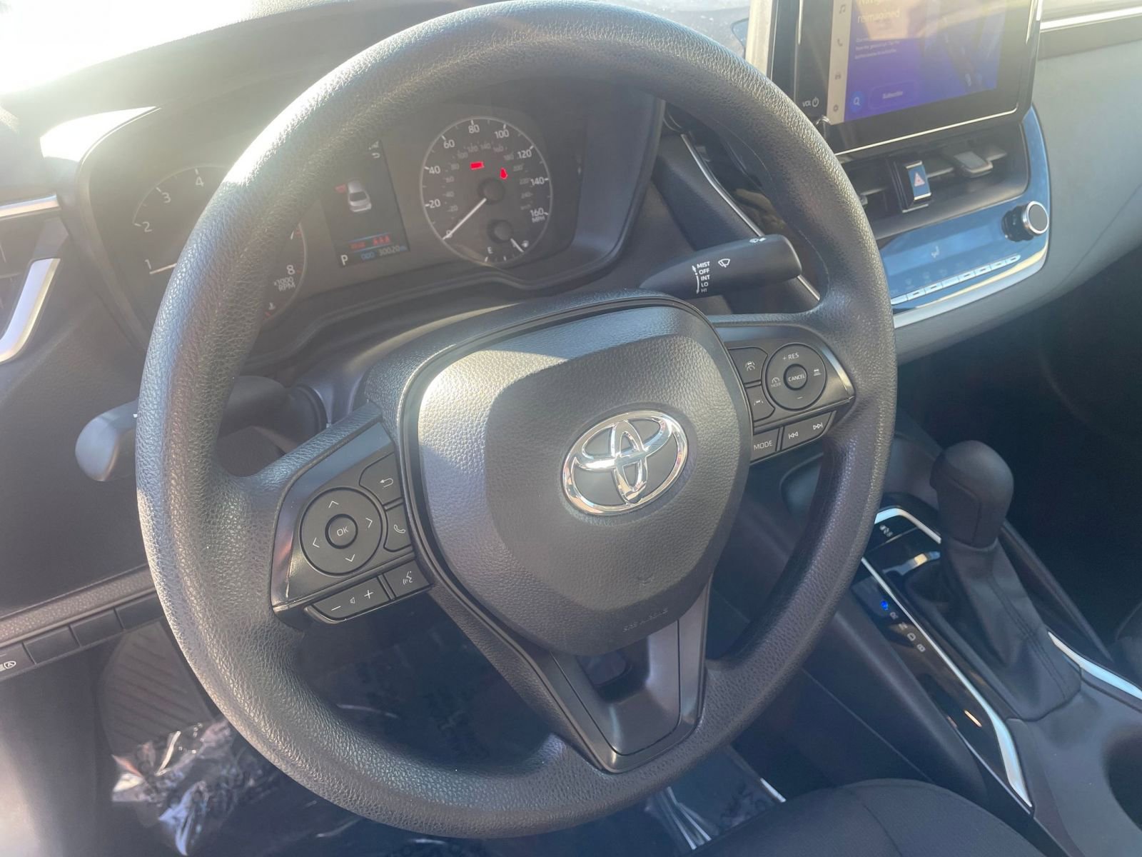 Thumbnail: 2025 Toyota Corolla - 28