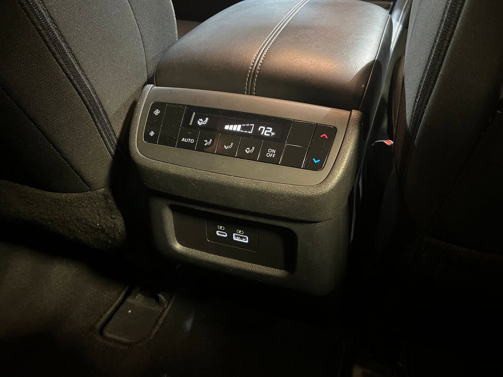 Thumbnail: 2025 Nissan Pathfinder - 24