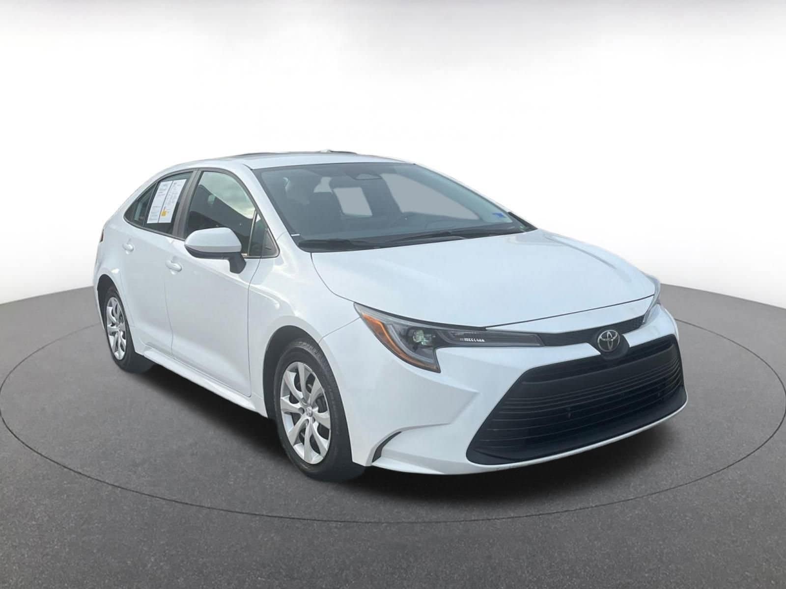 Thumbnail: 2025 Toyota Corolla - 1