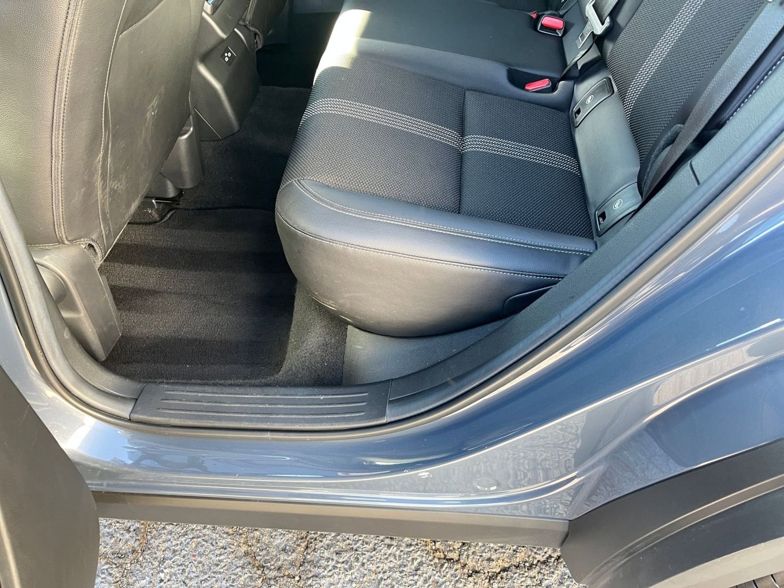 Thumbnail: 2025 Mazda CX-50 - 25