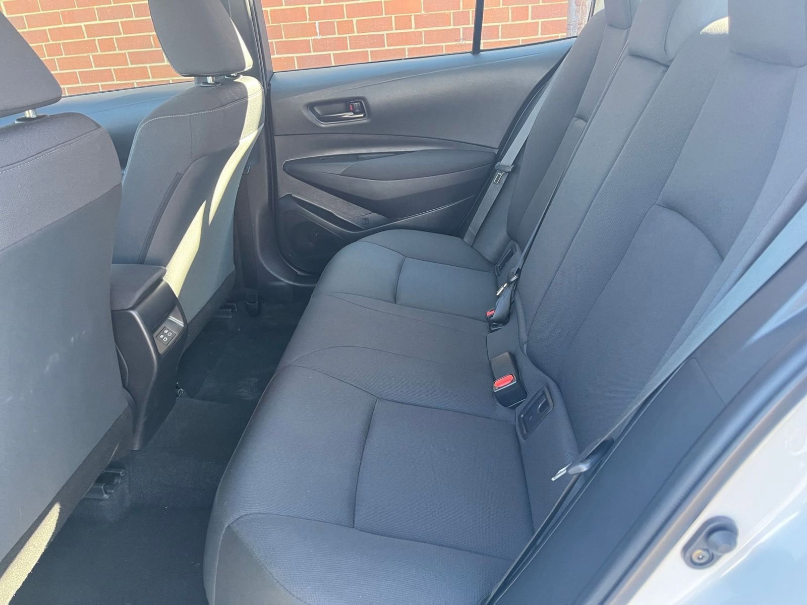 Thumbnail: 2025 Toyota Corolla - 23