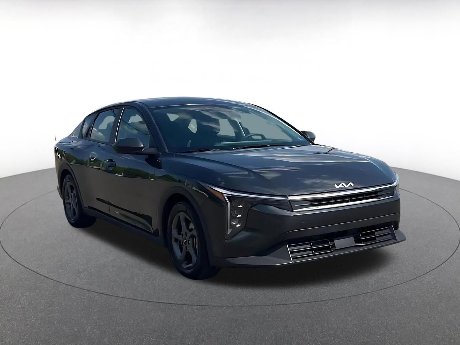 Thumbnail: 2025 Kia K4 - 3