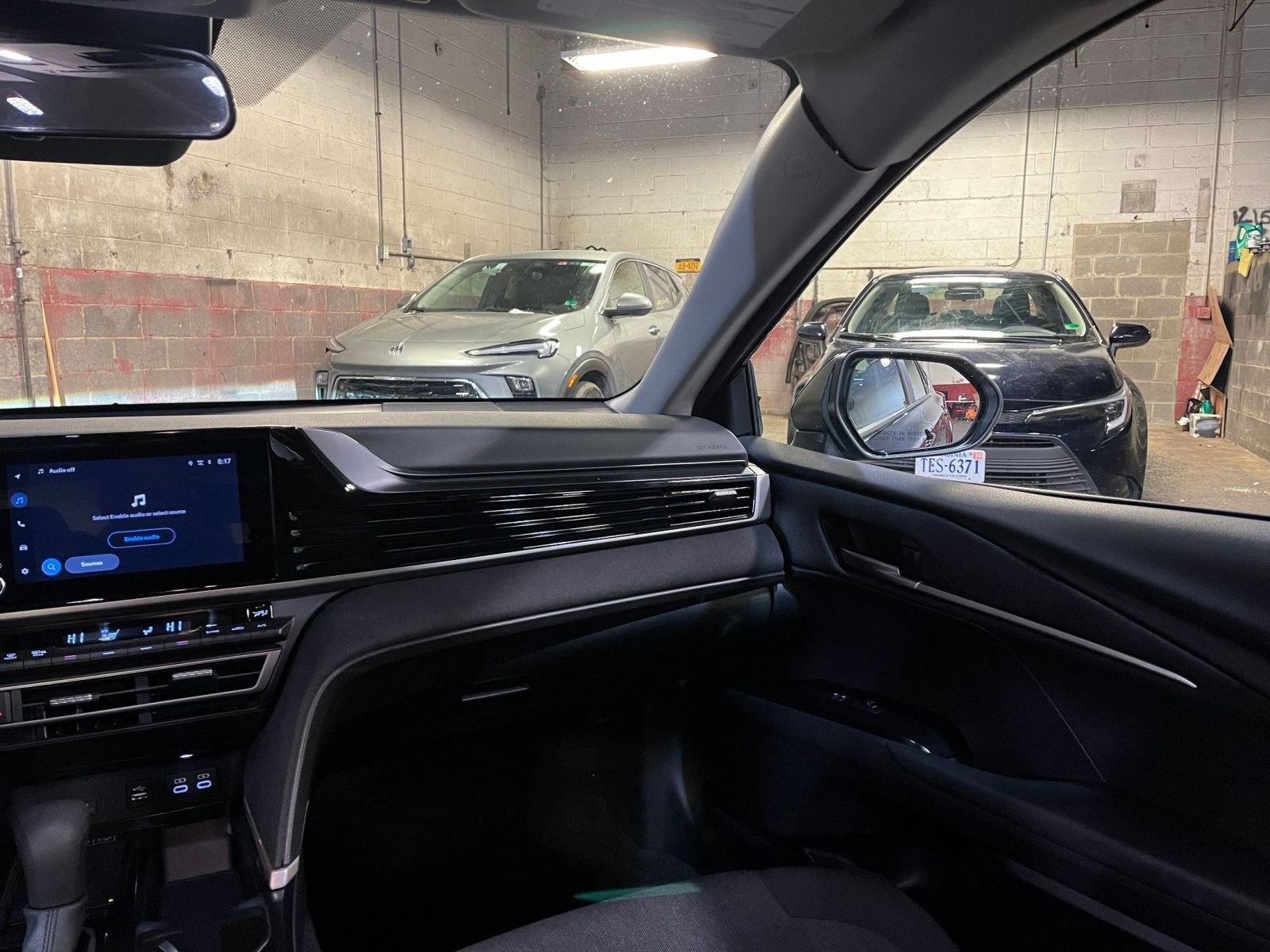 Thumbnail: 2025 Toyota Camry - 34