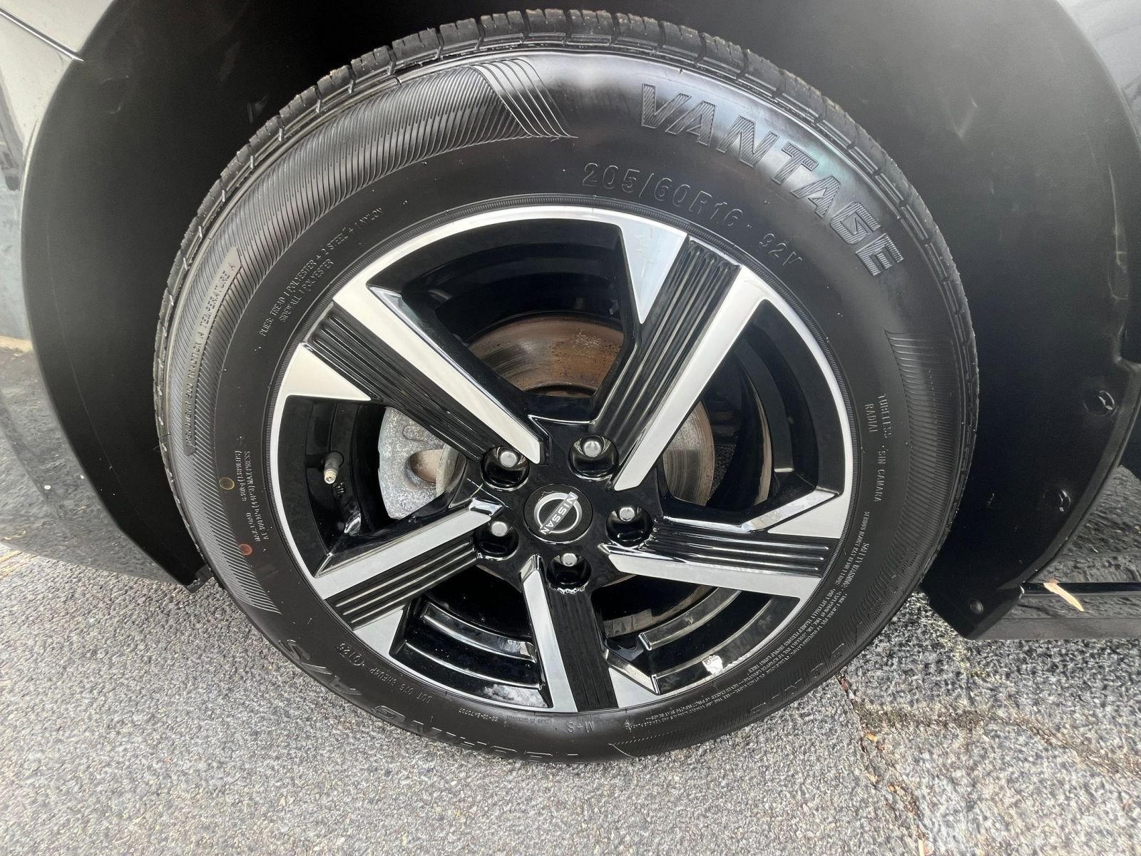 Thumbnail: 2025 Nissan Sentra - 28