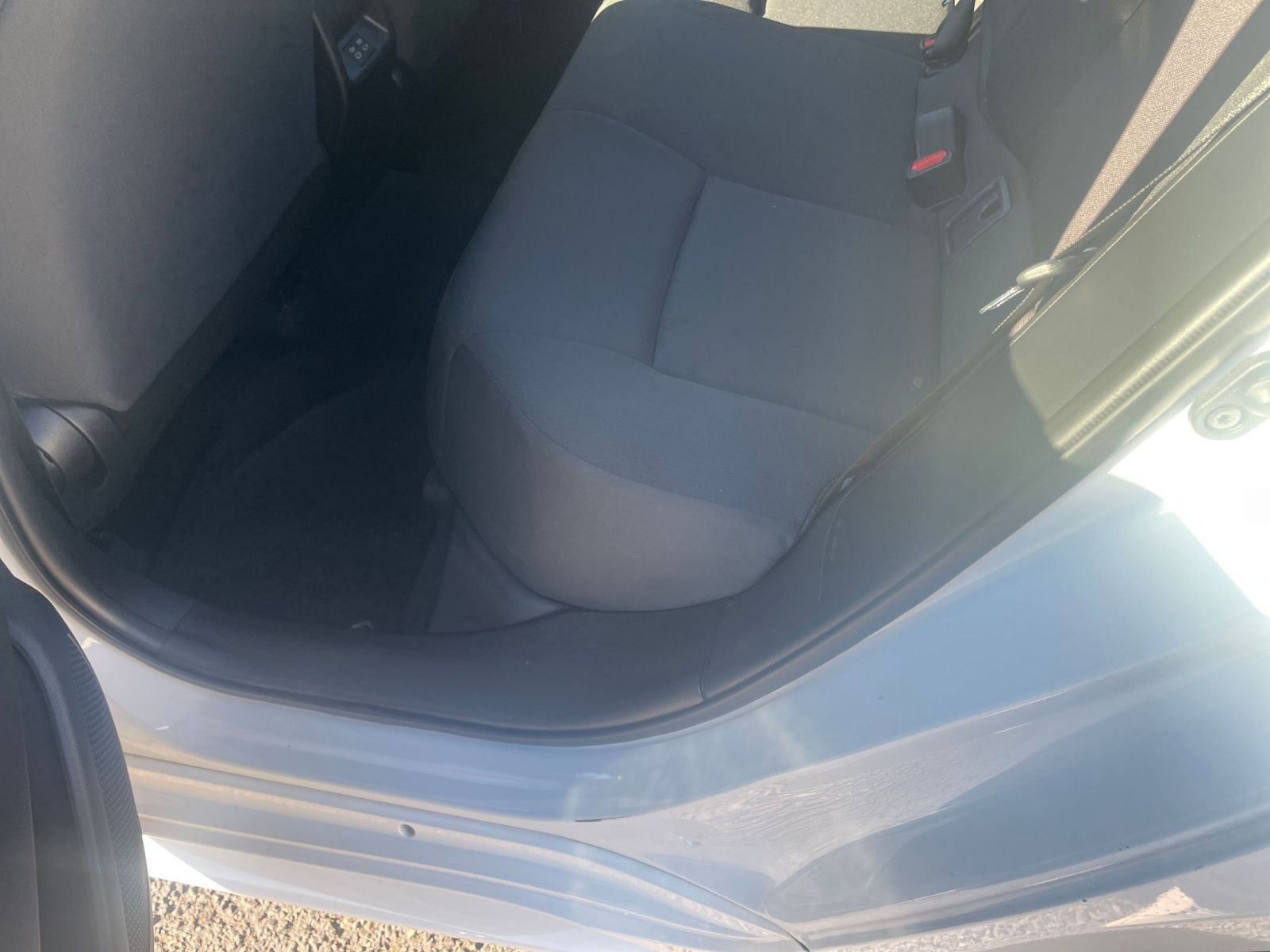 Thumbnail: 2025 Toyota Corolla - 25