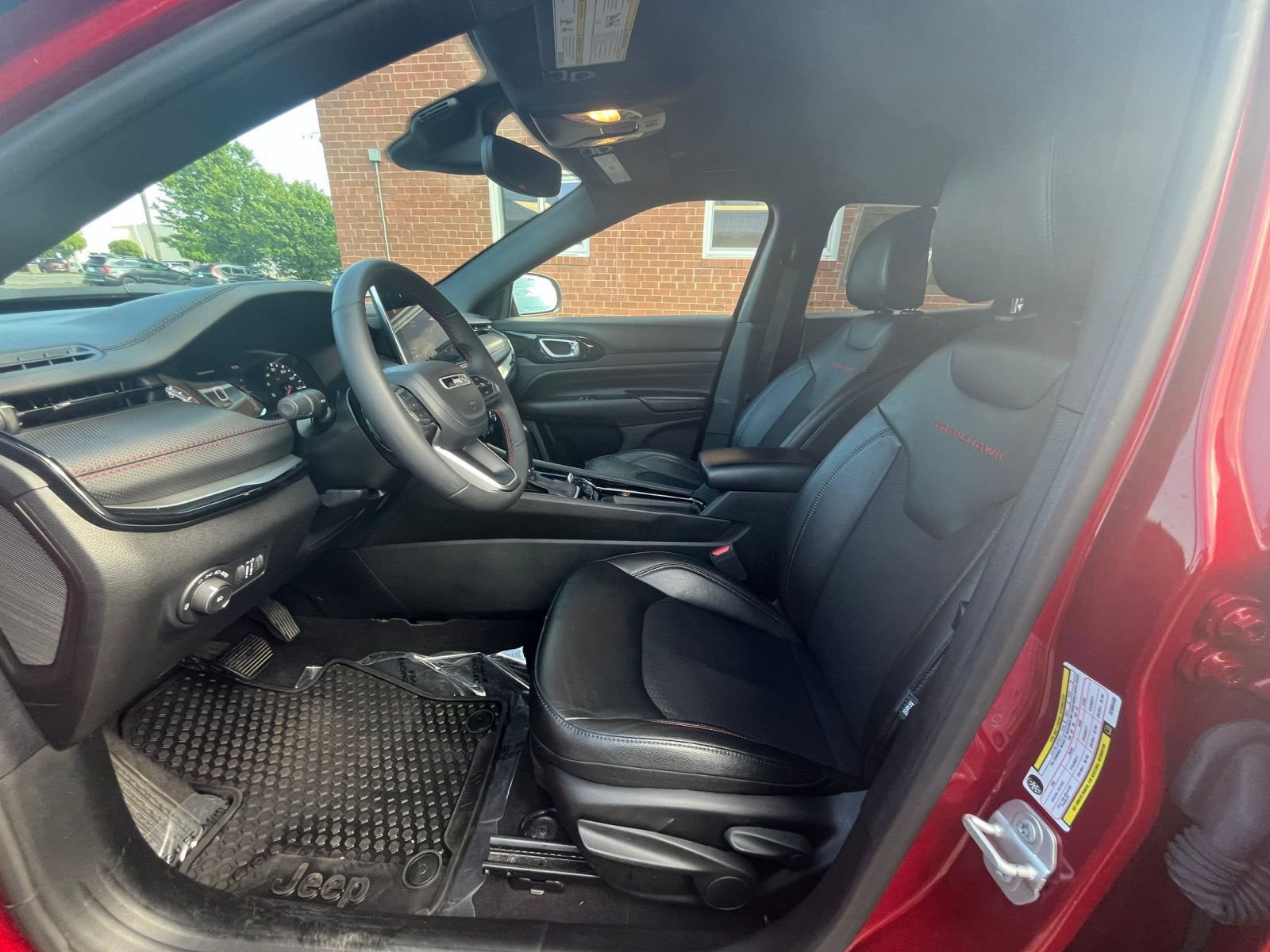 Thumbnail: 2025 Jeep Compass - 24