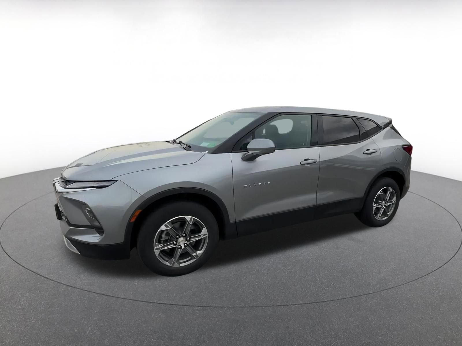 Thumbnail: 2023 Chevrolet Blazer - 7