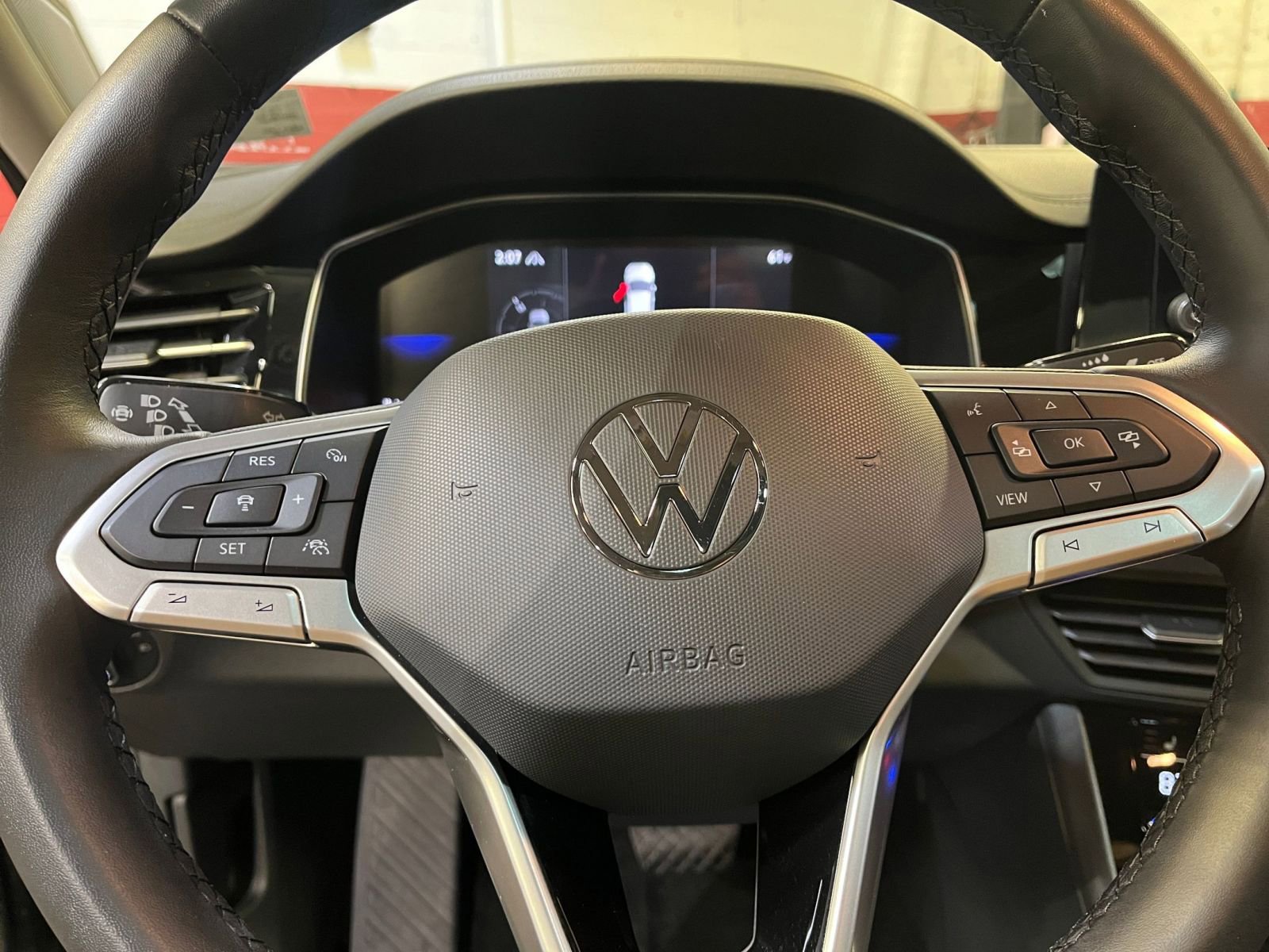 Thumbnail: 2025 Volkswagen Jetta - 27