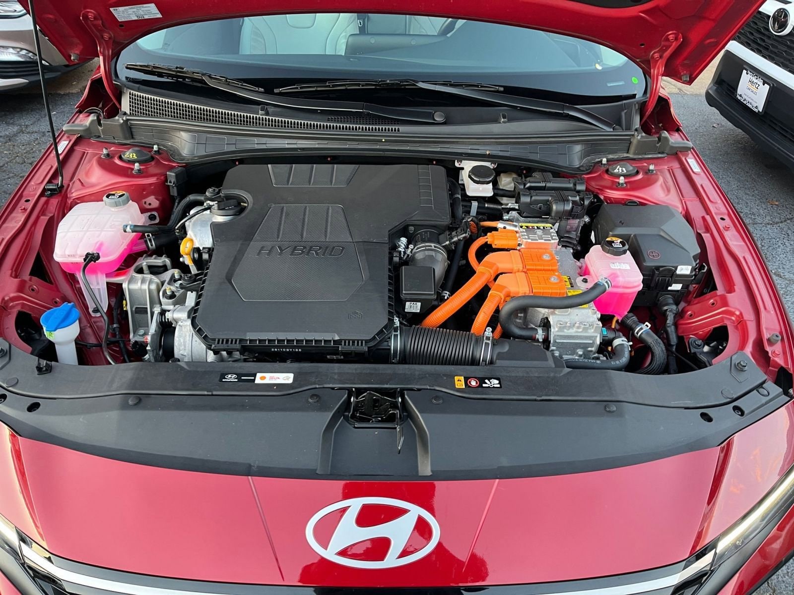 Thumbnail: 2025 Hyundai Elantra - 32