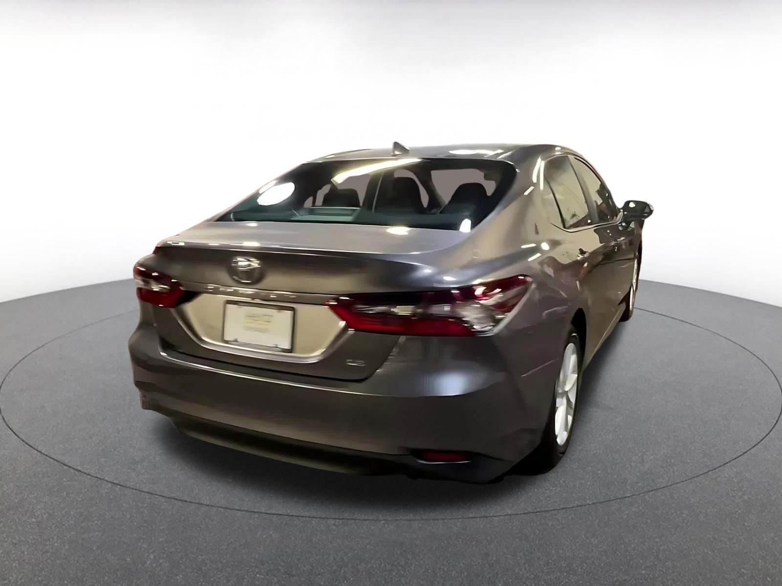 Thumbnail: 2024 Toyota Camry - 14