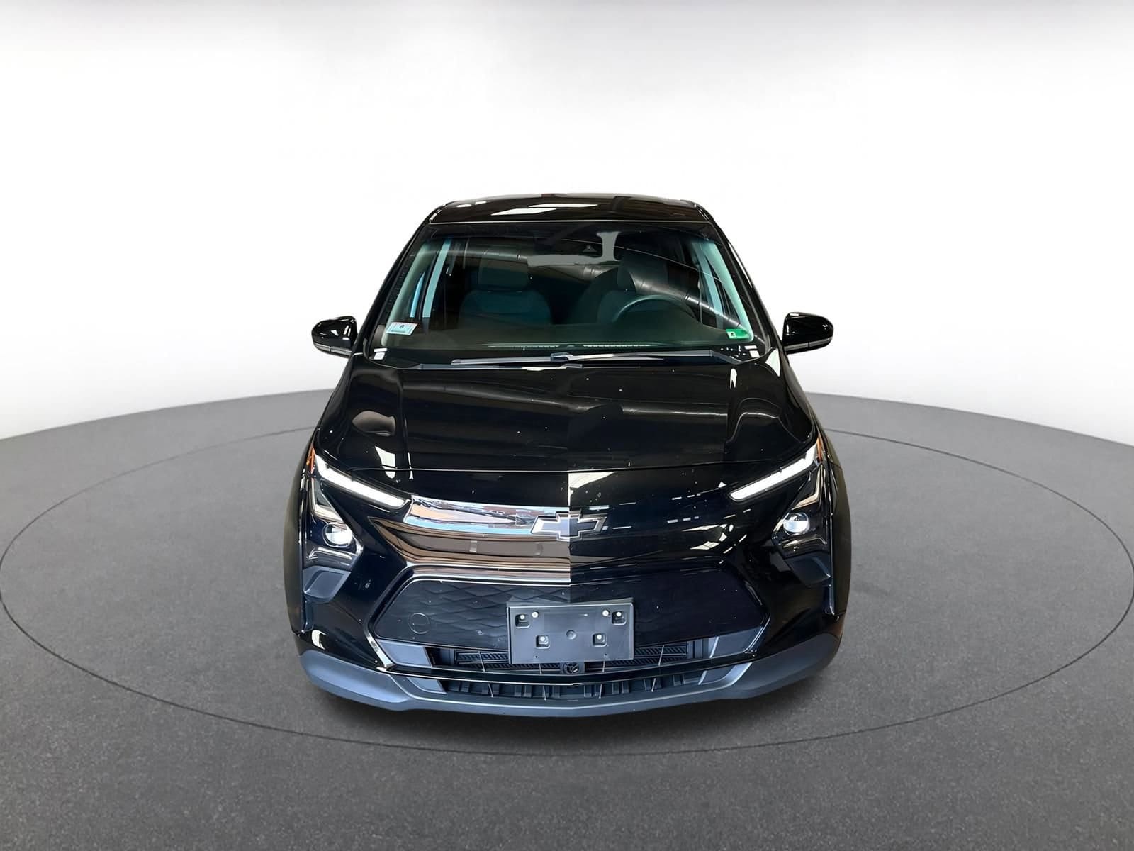 Thumbnail: 2023 Chevrolet Bolt EV - 2