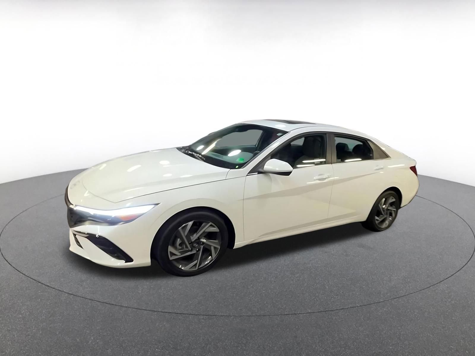 Thumbnail: 2025 Hyundai Elantra - 8