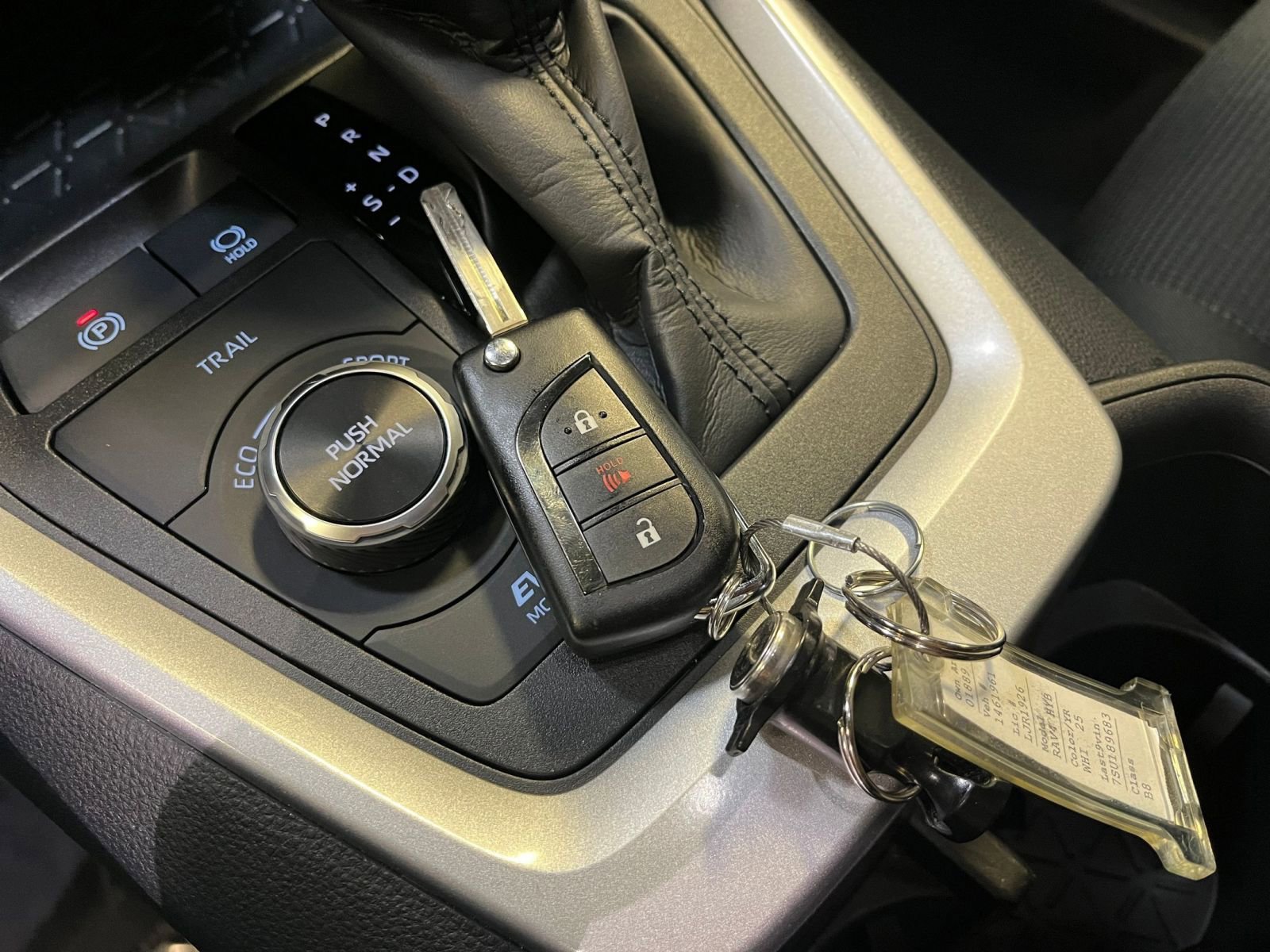 Thumbnail: 2025 Toyota RAV4 - 23