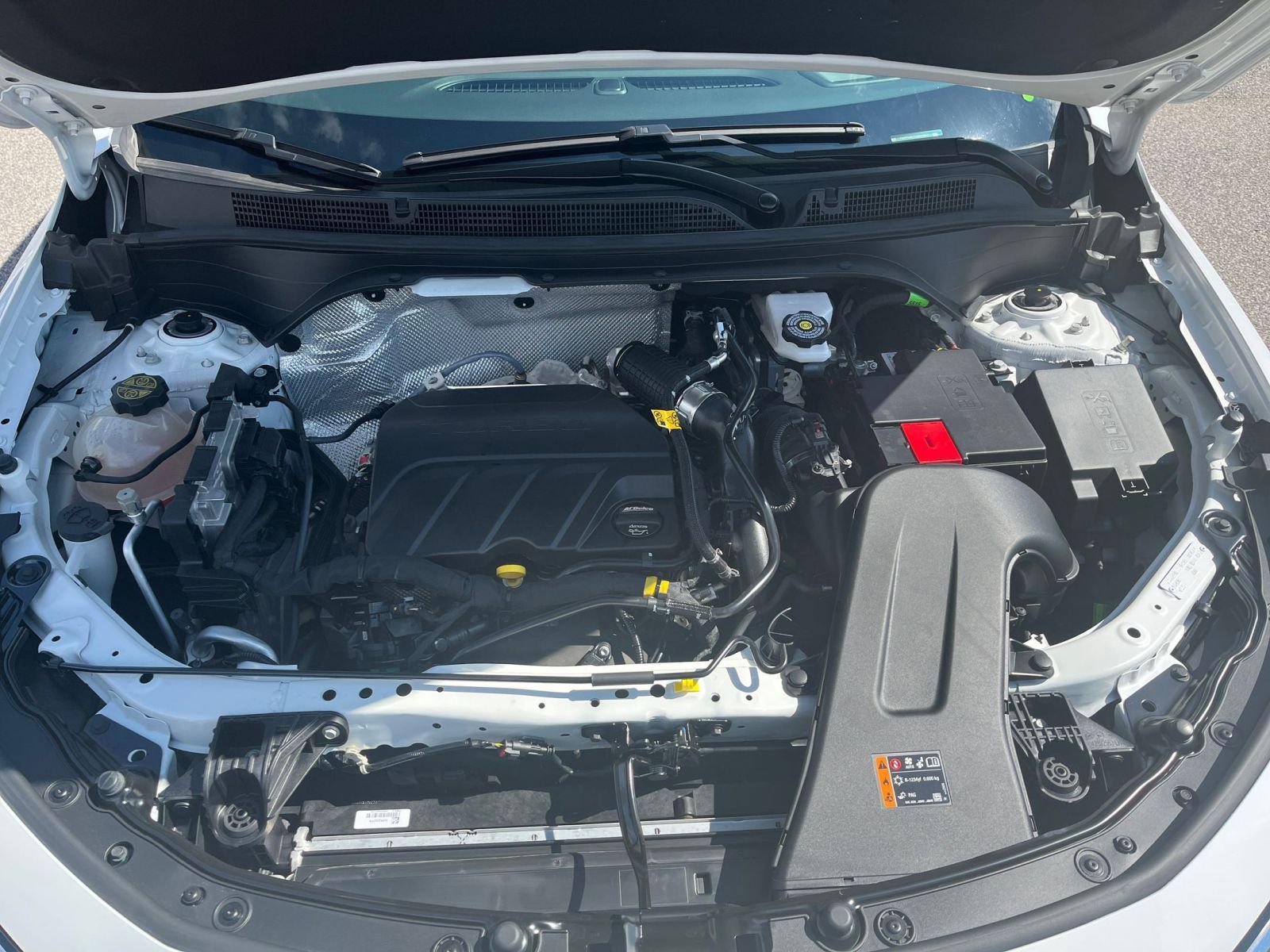 Thumbnail: 2025 Buick Envista - 31