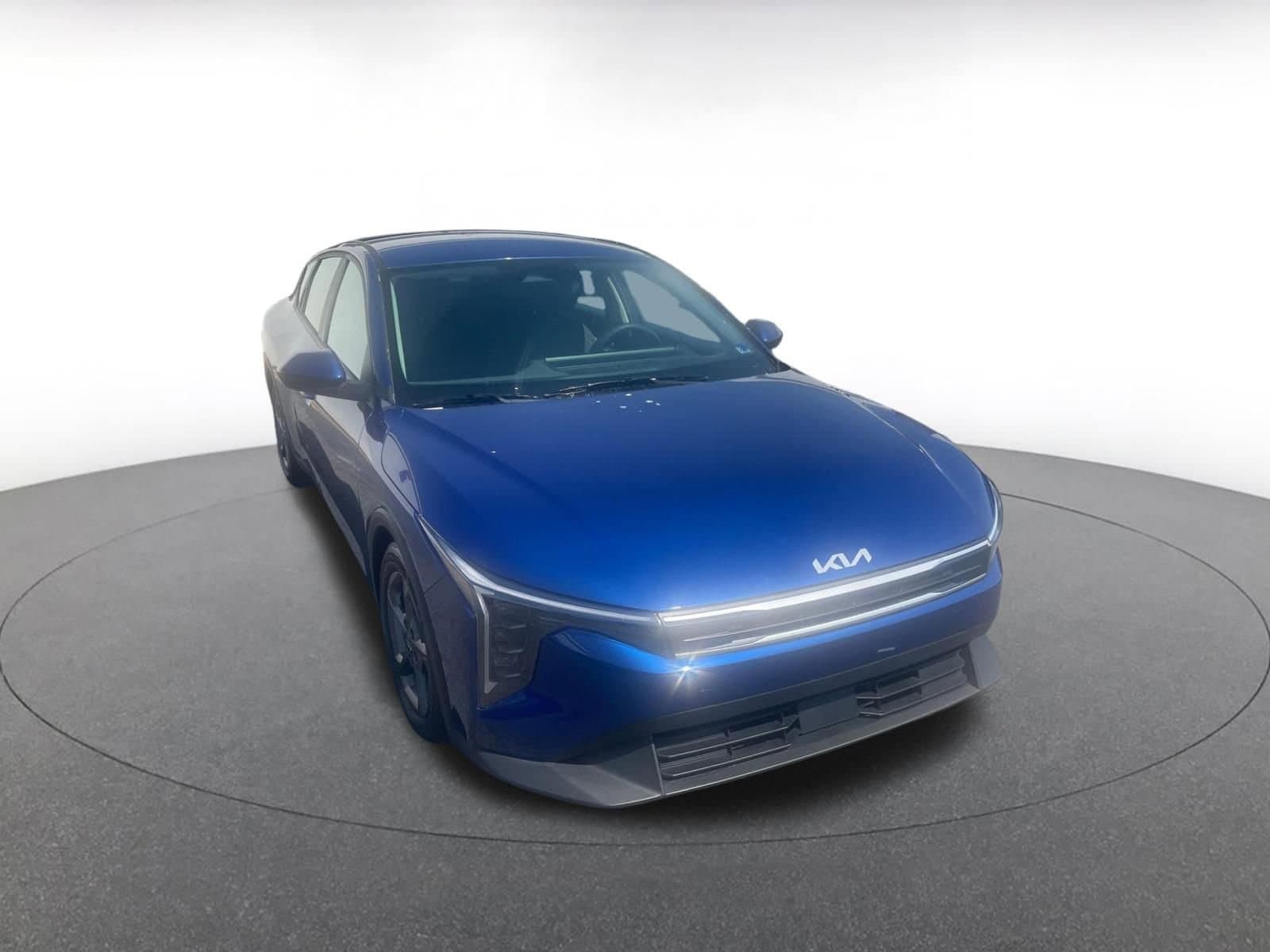 Thumbnail: 2025 Kia K4 - 1