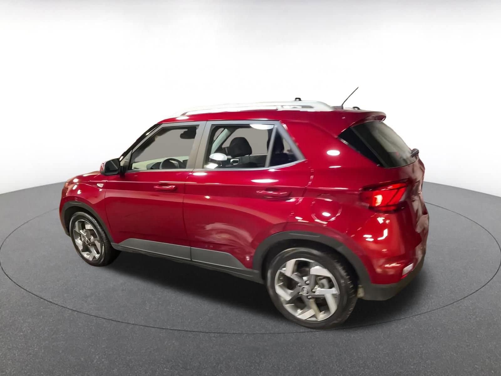 Thumbnail: 2025 Hyundai Venue - 10