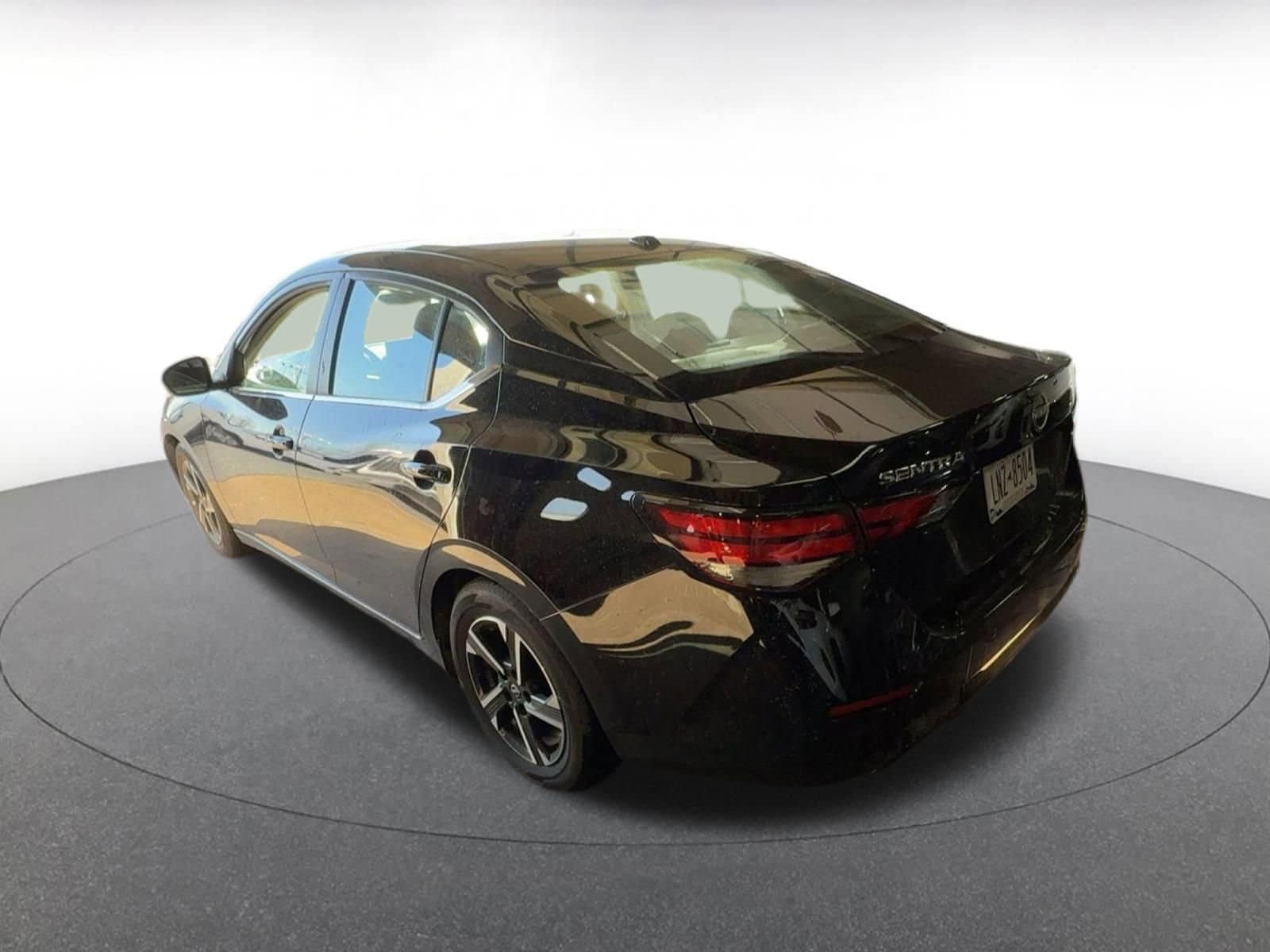 Thumbnail: 2025 Nissan Sentra - 5