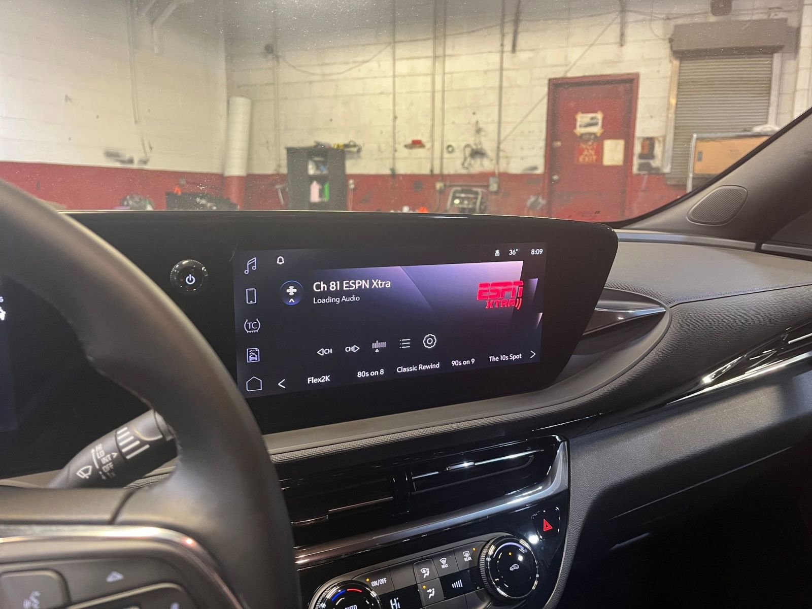 Thumbnail: 2025 Buick Envista - 21