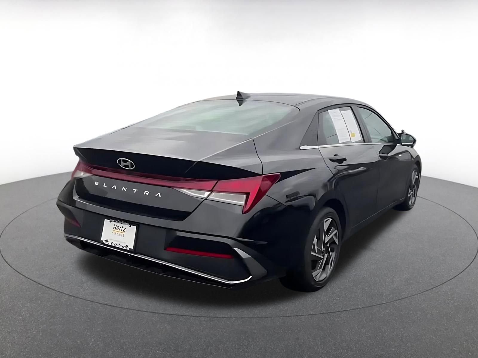 Thumbnail: 2025 Hyundai Elantra - 15