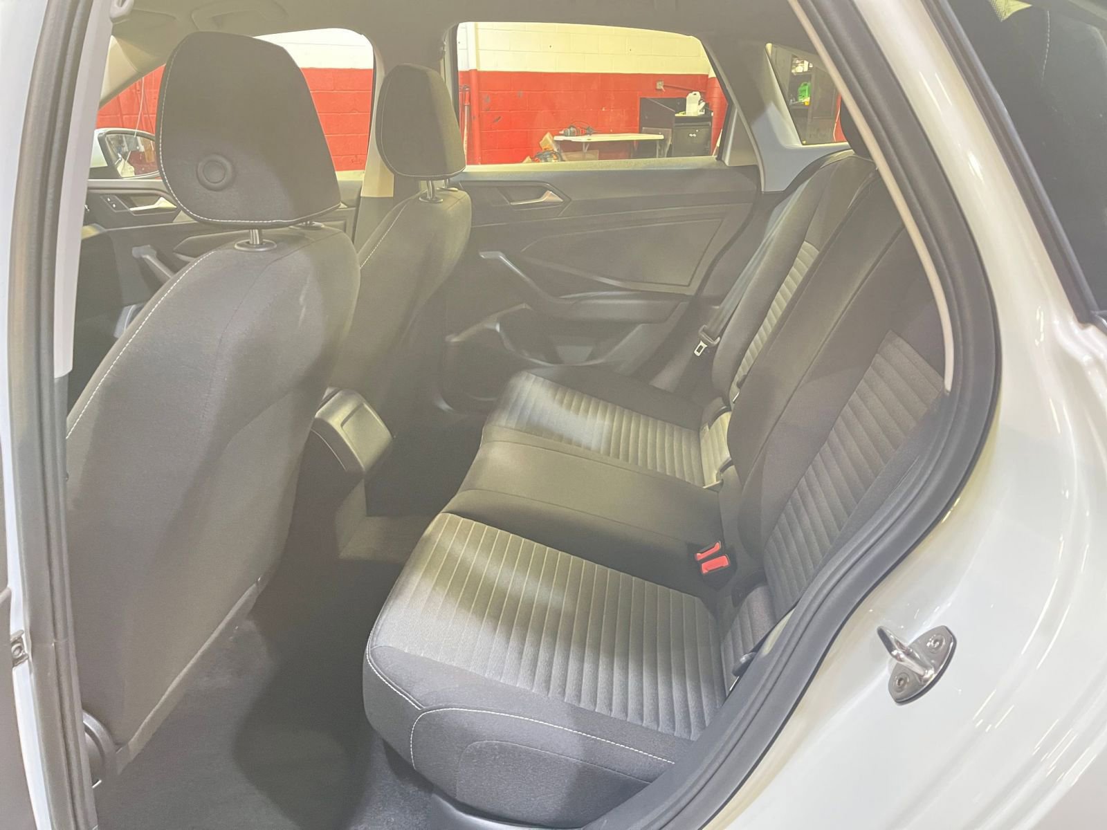 Thumbnail: 2025 Volkswagen Jetta - 23