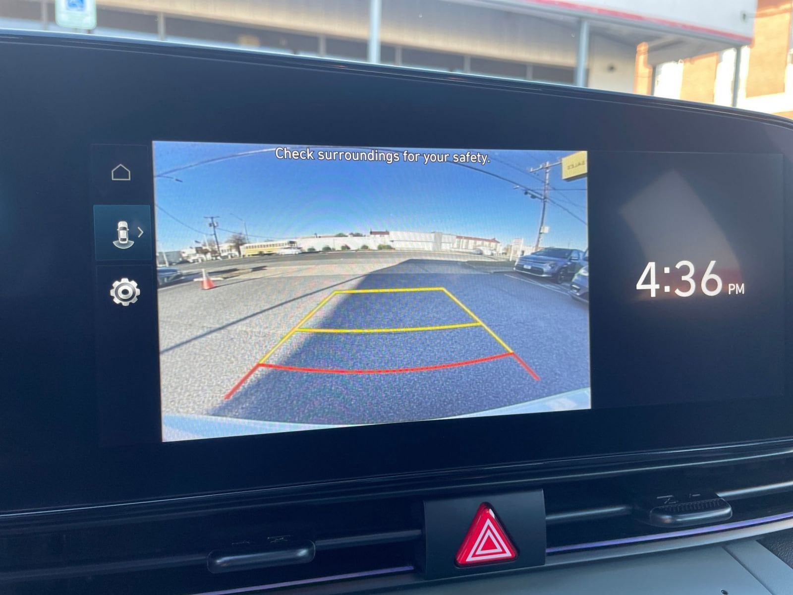 Thumbnail: 2025 Hyundai Elantra - 17