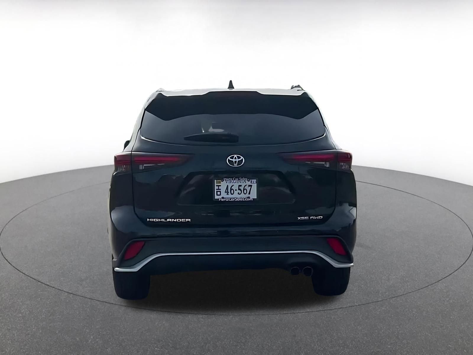 Thumbnail: 2025 Toyota Highlander - 12