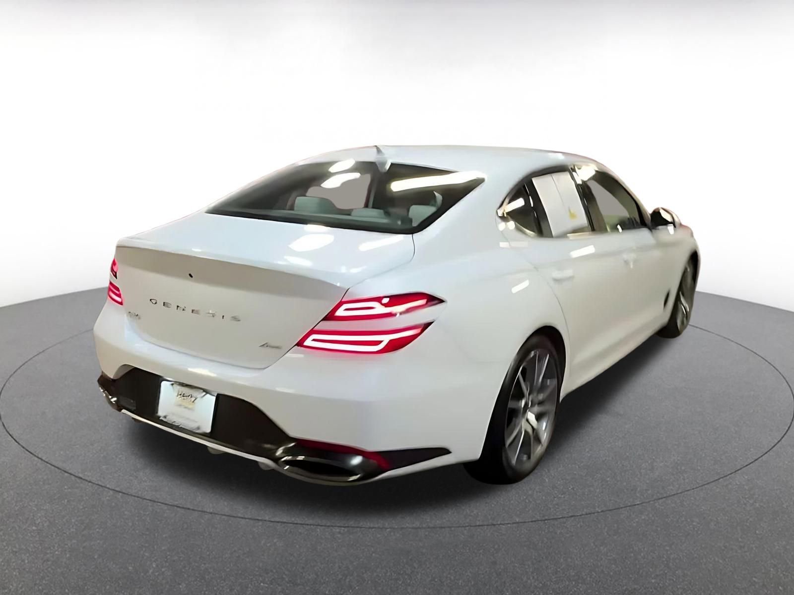 Thumbnail: 2025 Genesis G70 - 15