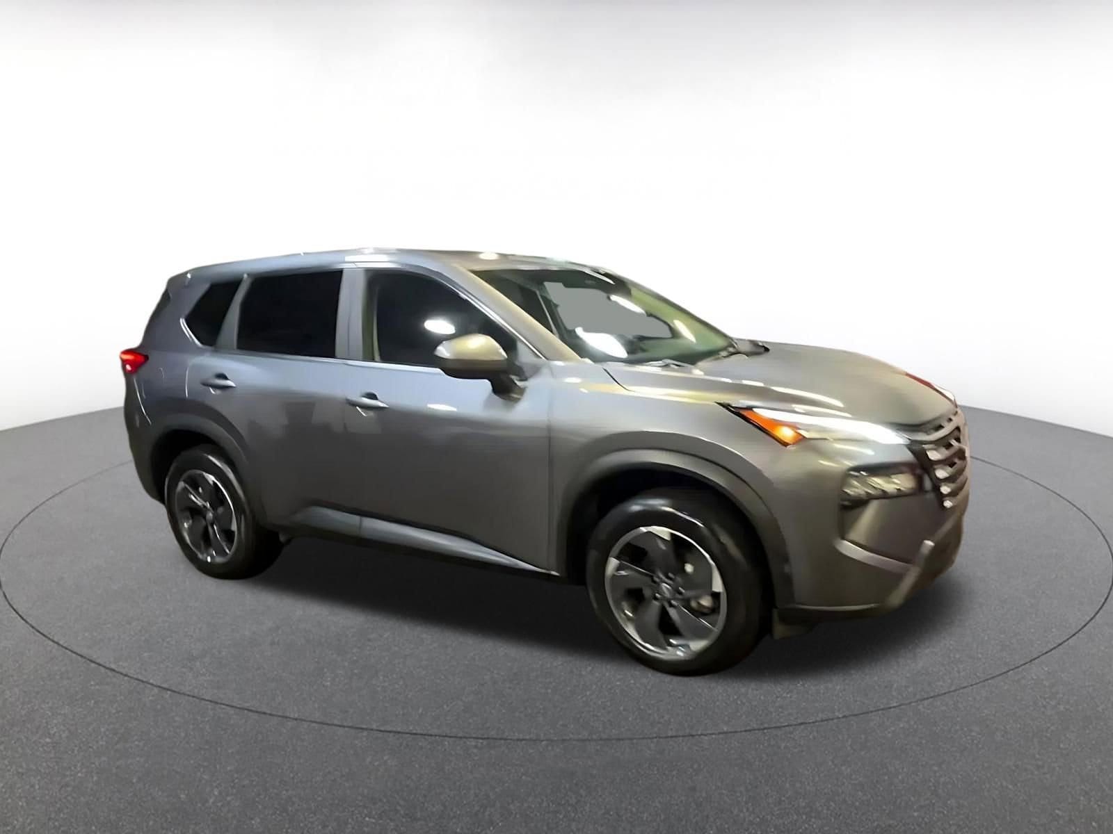 Thumbnail: 2024 Nissan Rogue - 2