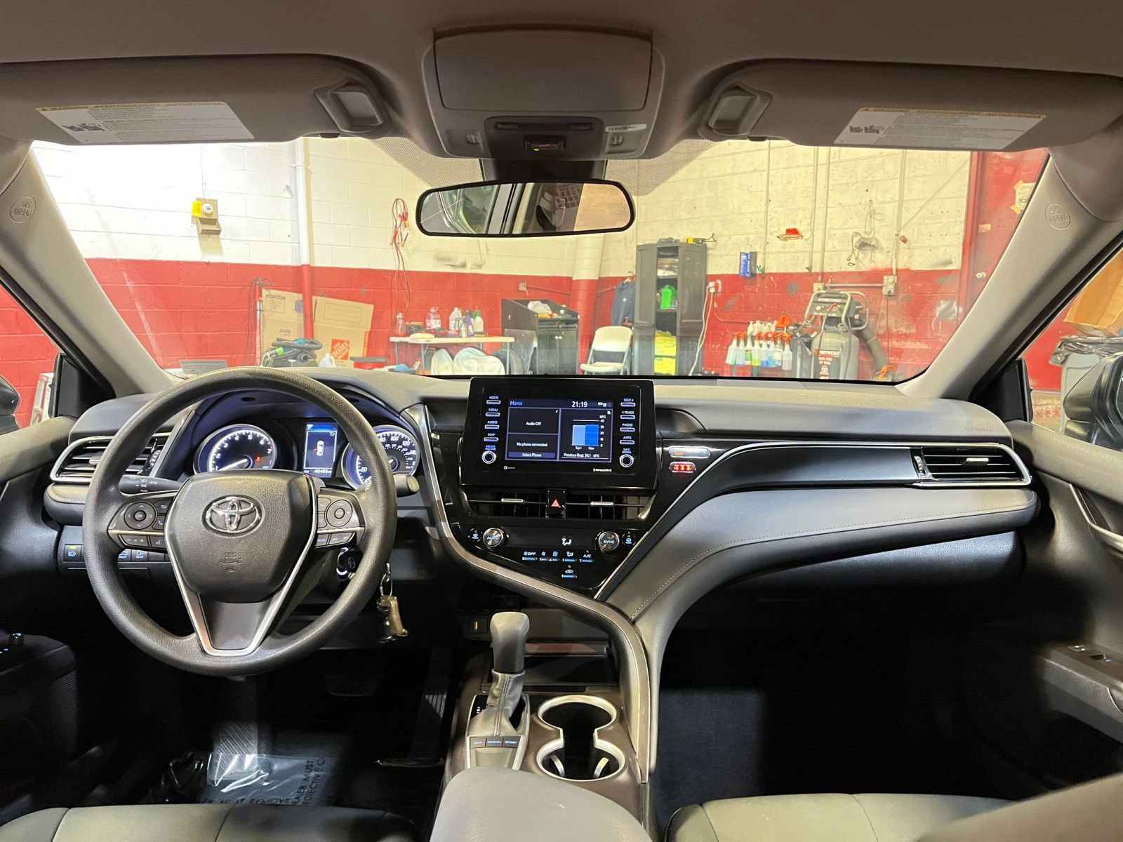 Thumbnail: 2024 Toyota Camry - 33