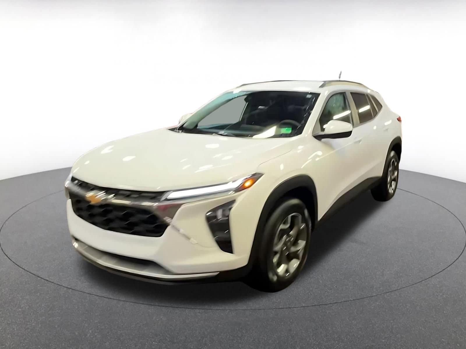 Thumbnail: 2025 Chevrolet Trax - 7