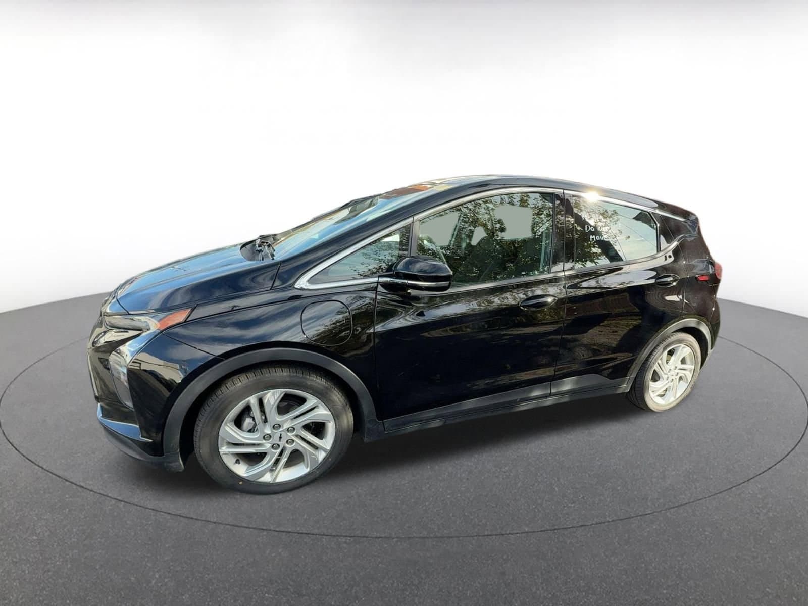 Thumbnail: 2023 Chevrolet Bolt EV - 4