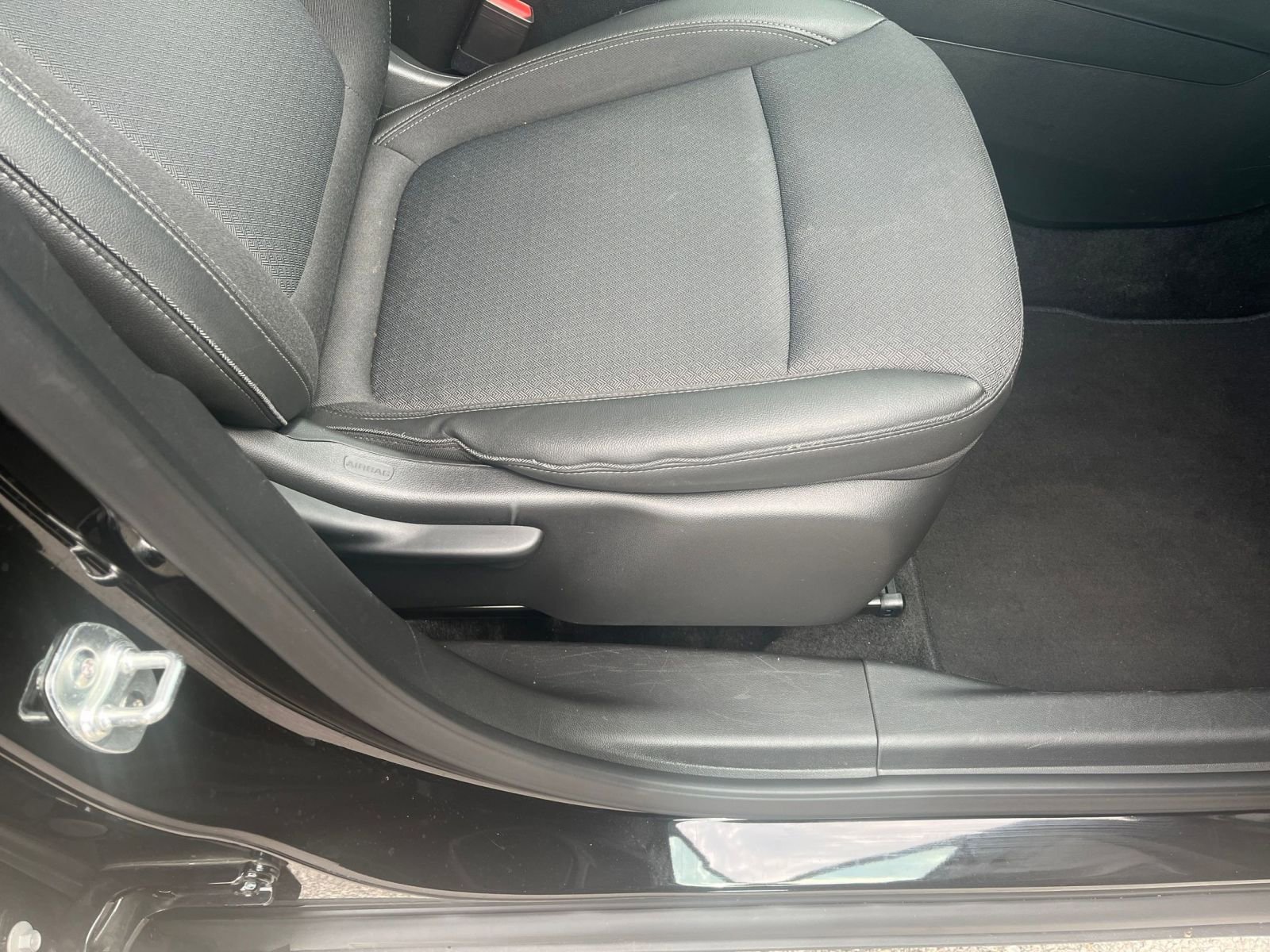 Thumbnail: 2025 Buick Encore GX - 25