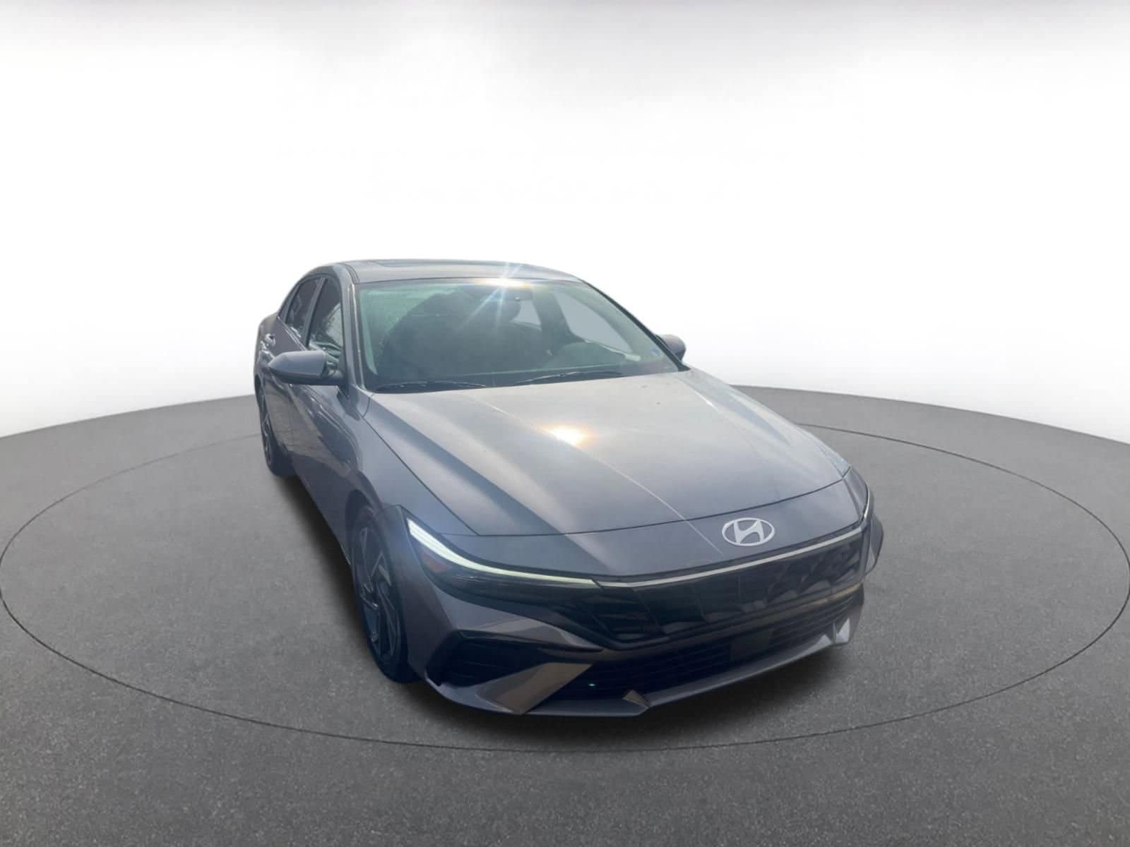 Thumbnail: 2025 Hyundai Elantra - 1