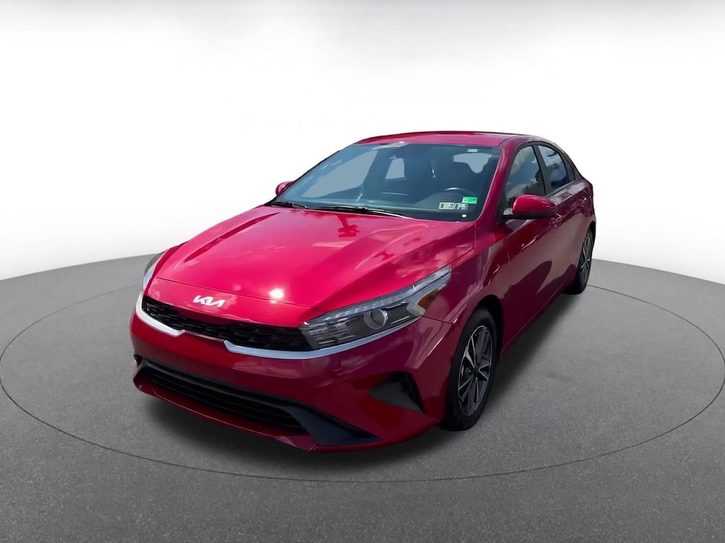 2024 Kia Forte LXS photo 5