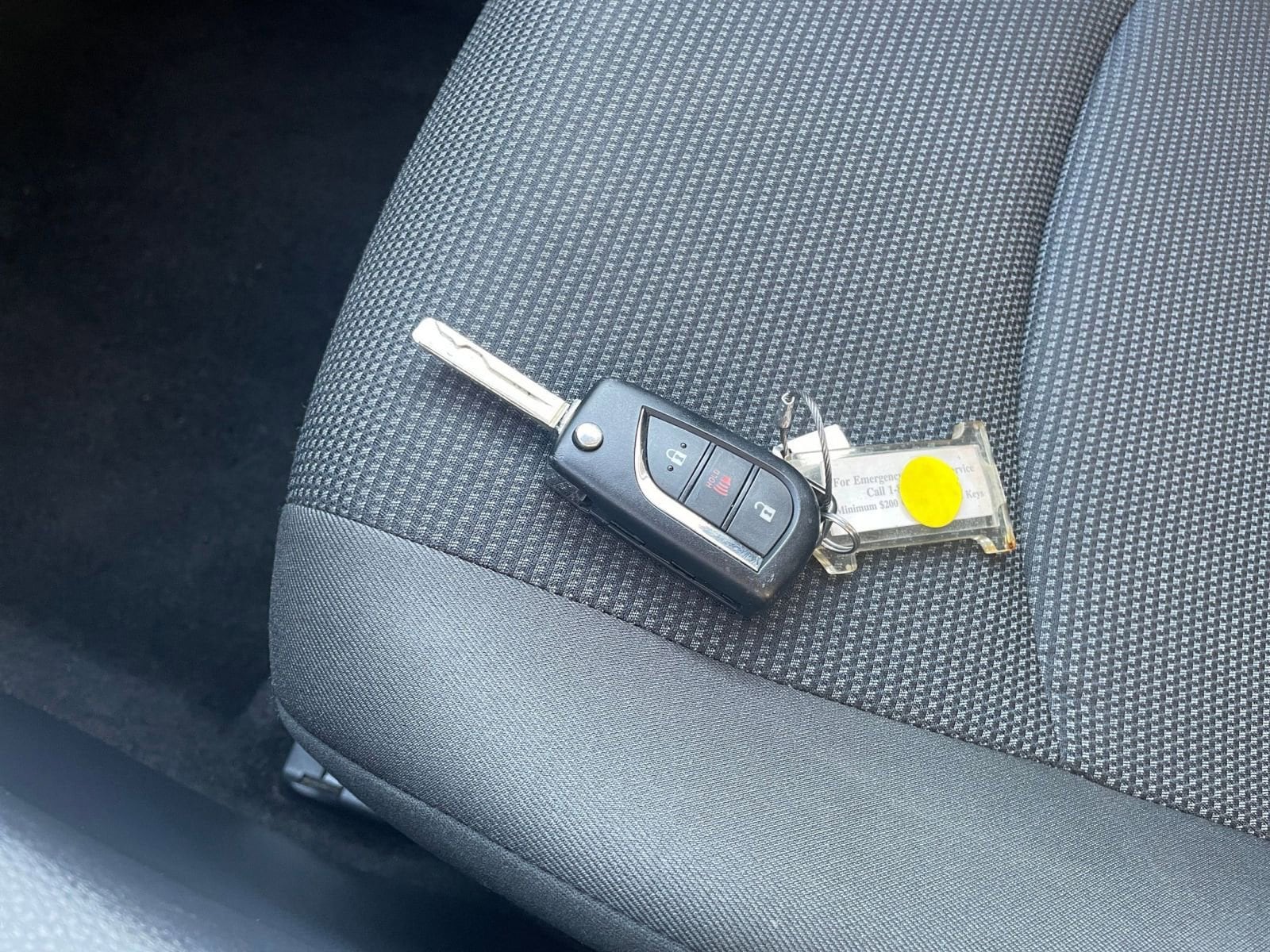 Thumbnail: 2025 Toyota RAV4 - 22